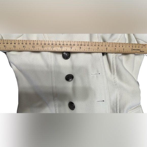 💙❤️ Stylish White Double-Breasted Women's Coat - Picture 4 of 7